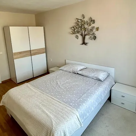 Apartament Fenix 2 Bedroom Center *