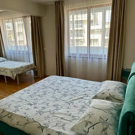 Fenix 2 Bedroom Center Varna